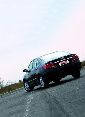 比很好更好——試駕廣州豐田新凱美瑞，體驗(yàn)廣州汽車(chē)租賃便捷出行